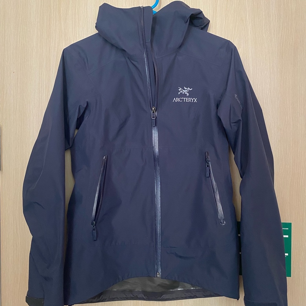 Arcteryx Zeta Sl womens jacket size xs.